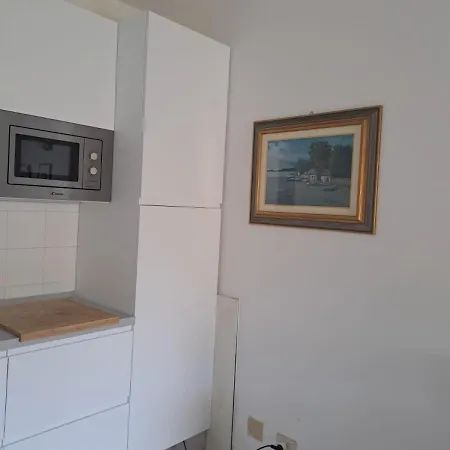 Il Porto 13 E 16 *