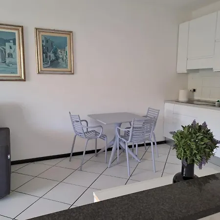 Il Porto 13 E 16 Porto Azzurro