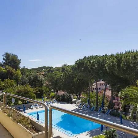 Il Porto 13 E 16 Porto Azzurro