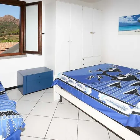 Il Porto 13 E 16 Порт-Аццурро