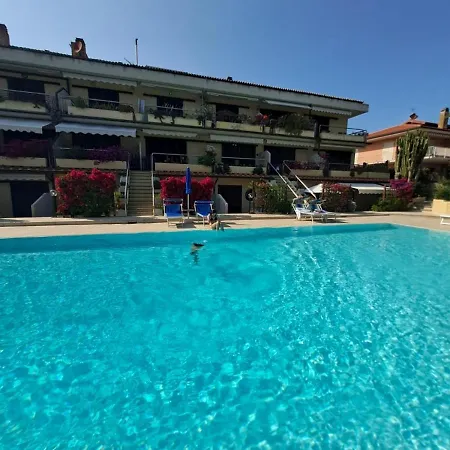 Апартаменты Il Porto 13 E 16 Порт-Аццурро